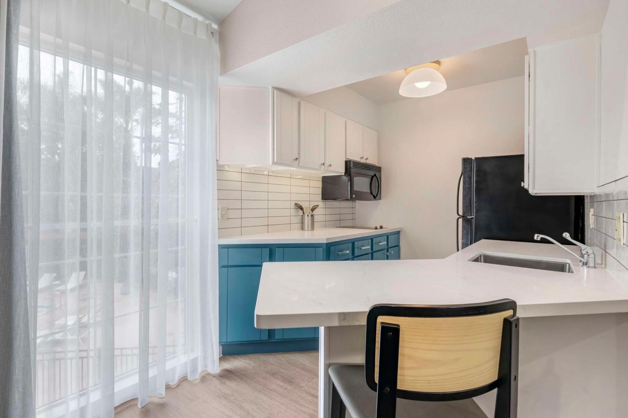 Sonesta Es Suites Torrance Redondo Beach Exterior photo